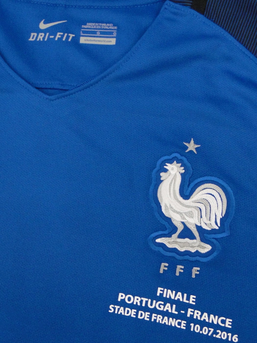 (ナイキ) NIKE/16/17フランス代表/ホーム/半袖/ベンゼマ/EURO2016決勝戦マッチーデー+バッジ+RESPECT付/フルマーキング/724615-439