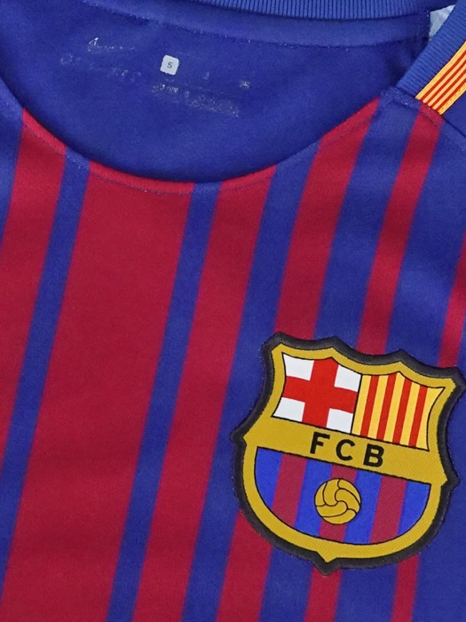 ***若干汚れと前面裾部分プリント剥がれあり***(ナイキ) NIKE/17/18バルセロナ/ホーム/半袖/楽天スポンサー付/ネイマール/847255-456