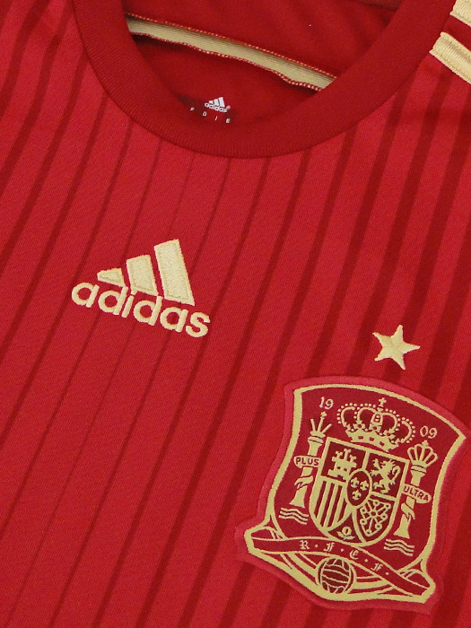 (アディダス) adidas/2015スペイン代表/ホーム/半袖/イニエスタ/AD712-M39411