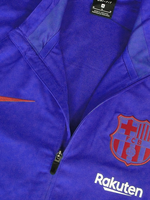 (ナイキ)NIKE/19/20/バルセロナ/DRI-FIT STRIKE ウーブンスーツ/ブルーXバーガンディ/AT3092-401/MサイズとXLサイズの在庫あり。