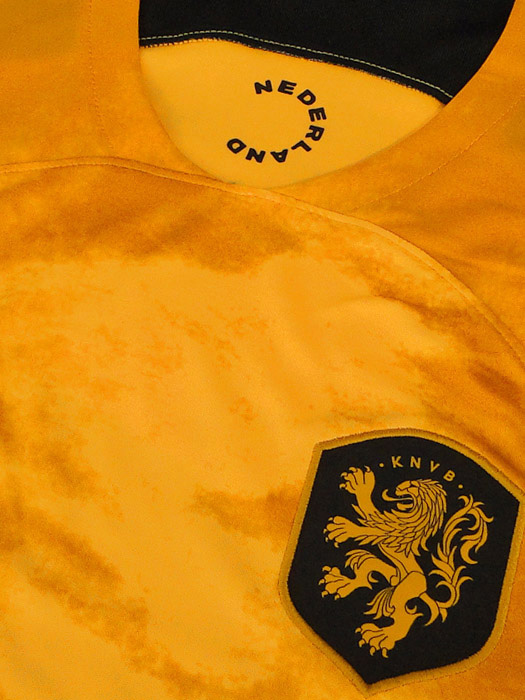 (ナイキ)NIKE/22/23オランダ代表/ホーム/半袖/メンフィス/2022W杯バッジ付/DN0694-845