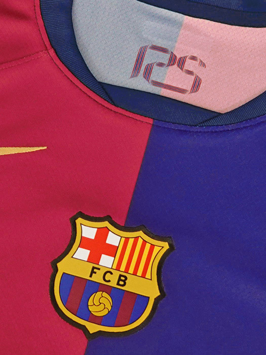 ***限定入荷***(ナイキ) NIKE/24/25バルセロナ/ホーム/長袖/デ・ヨング/ラリーガパッチ付/FN8806-456
