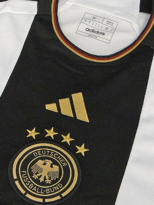 (アディダス) adidas/22/23ドイツ代表/ホーム/半袖/ムシアラ/2022W杯バッジ付/L5818-HJ9606