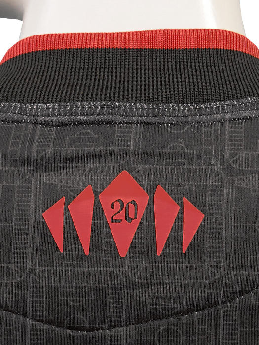***若干傷あり***(ヒュンメル) HUMMEL/21/22サウサンプトンFC/トラックジャケット/ブラックXレッド/373150-18