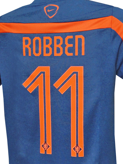 【大きめ美品】NIKE サッカーオランダ代表ロッベン選手ユニフォーム 背番号入