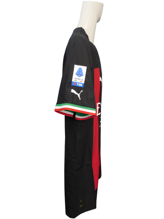 **限定入荷**(プーマ) PUMA/22/23ACミラン/オーセンティック/ホーム/半袖/フル/イブラヒモビッチ/スクデット+セリエA+BMX+WFX付/765822