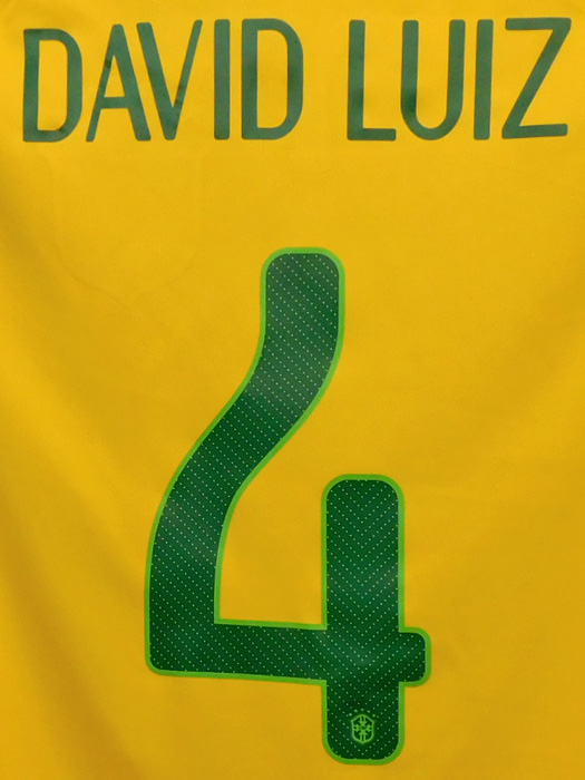 (ナイキ) NIKE/2014ブラジル代表/ホーム/半袖/ダビド・ルイス/ワールドカップバッジ付/フルマーキング仕様/575280-703