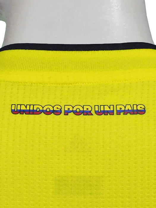 (アディダス) adidas/18/19コロンビア代表/オーセンティック/ホーム/半袖/ハメス・ロドリゲス/2018W杯+LFバッジ付/BR3502