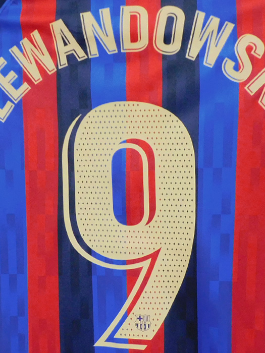 (ナイキ) NIKE/22/23バルセロナ/ホーム/半袖/レバンドフスキ/スポンサー付/ジュニア用/DJ7851-452