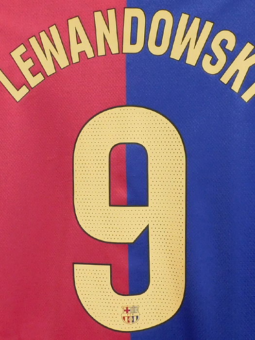 ***限定入荷***(ナイキ) NIKE/24/25バルセロナ/ホーム/長袖/レバンドフスキ/ラリーガパッチ付/FN8806-456