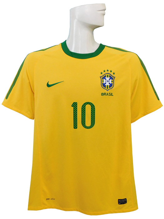 ***限定再入荷***(ナイキ) NIKE/10/11ブラジル代表/ホーム/半袖/カカ/2010W杯バッジ付/369250-703