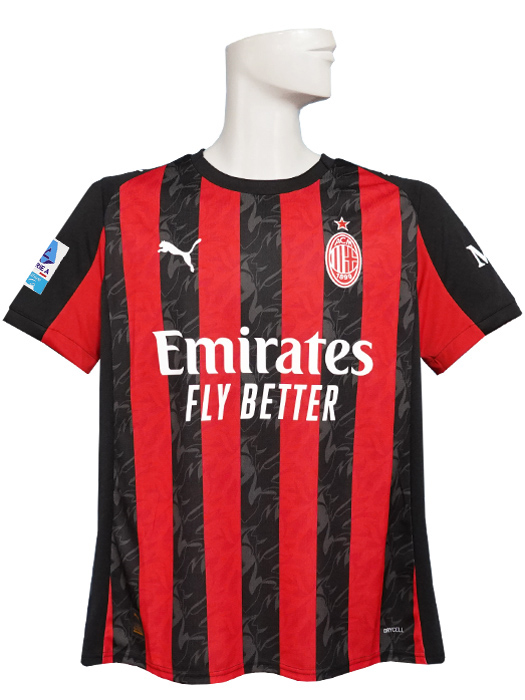 (プーマ) PUMA/25/26ACミラン/ホーム/半袖/モドリッチ/セリエAバッジ+Bitpandaスポンサー付/779962-01