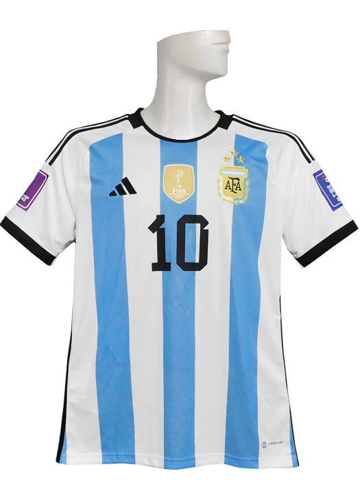 (アディダス) adidas/22/23アルゼンチン代表/ホーム/半袖/メッシ/2022優勝+2022W杯バッジ付/DKD76-IB3597