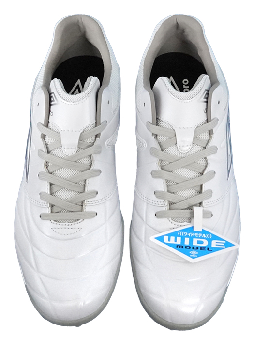 (アンブロ) UMBRO/アクセレイター TR WIDE/ホワイトXシルバー/UF5SFCT2M