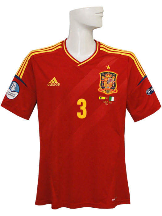 *限定入荷*(アディダス) adidas/12/13スペイン代表/ホーム/半袖/ピケ/EURO2012決勝/マッチデー+RESPECT+優勝バッジ付/フル/ZU355-X10937